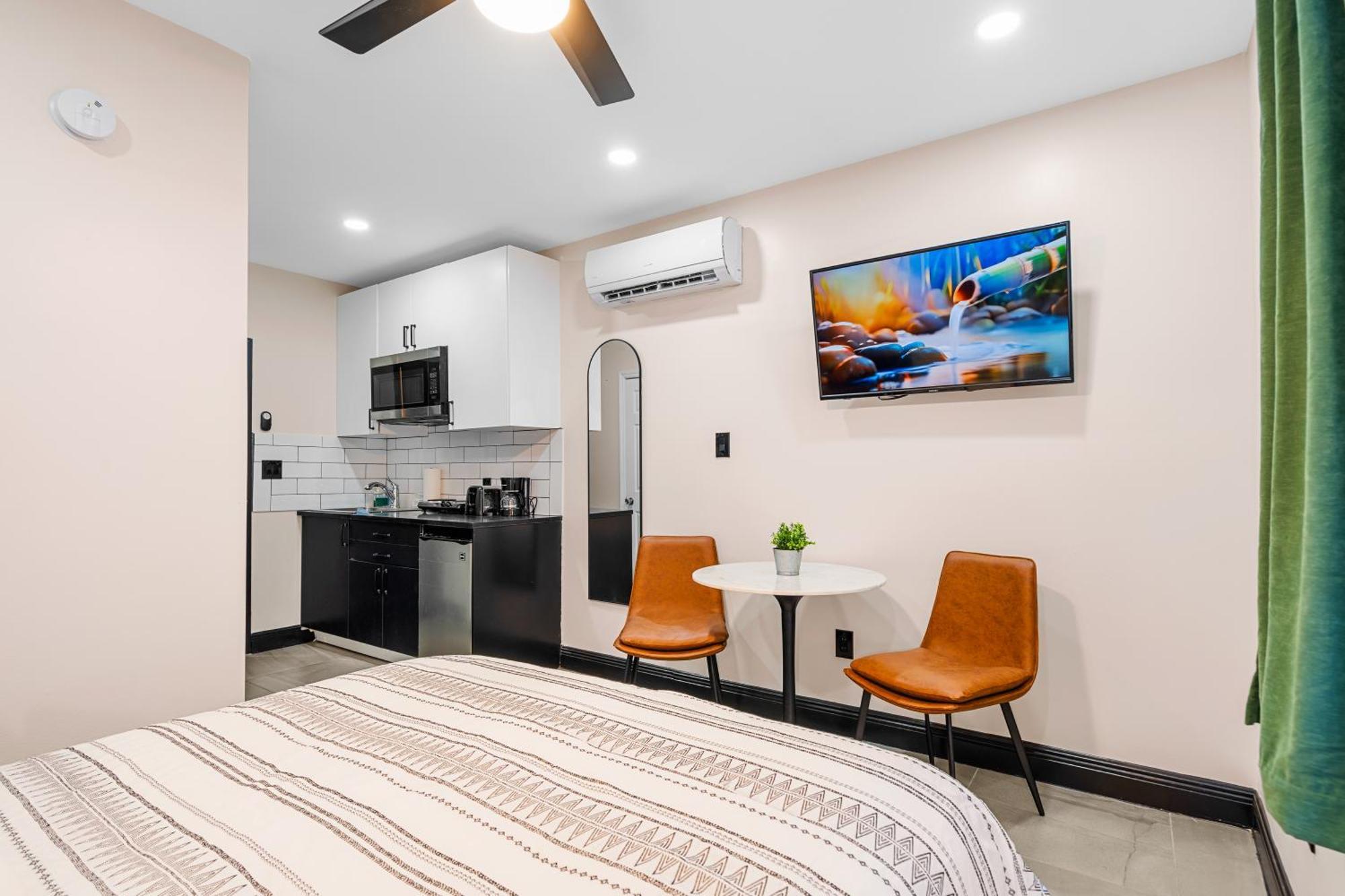 Baybreeze Apartments By Lowkl Miami Beach Eksteriør bilde