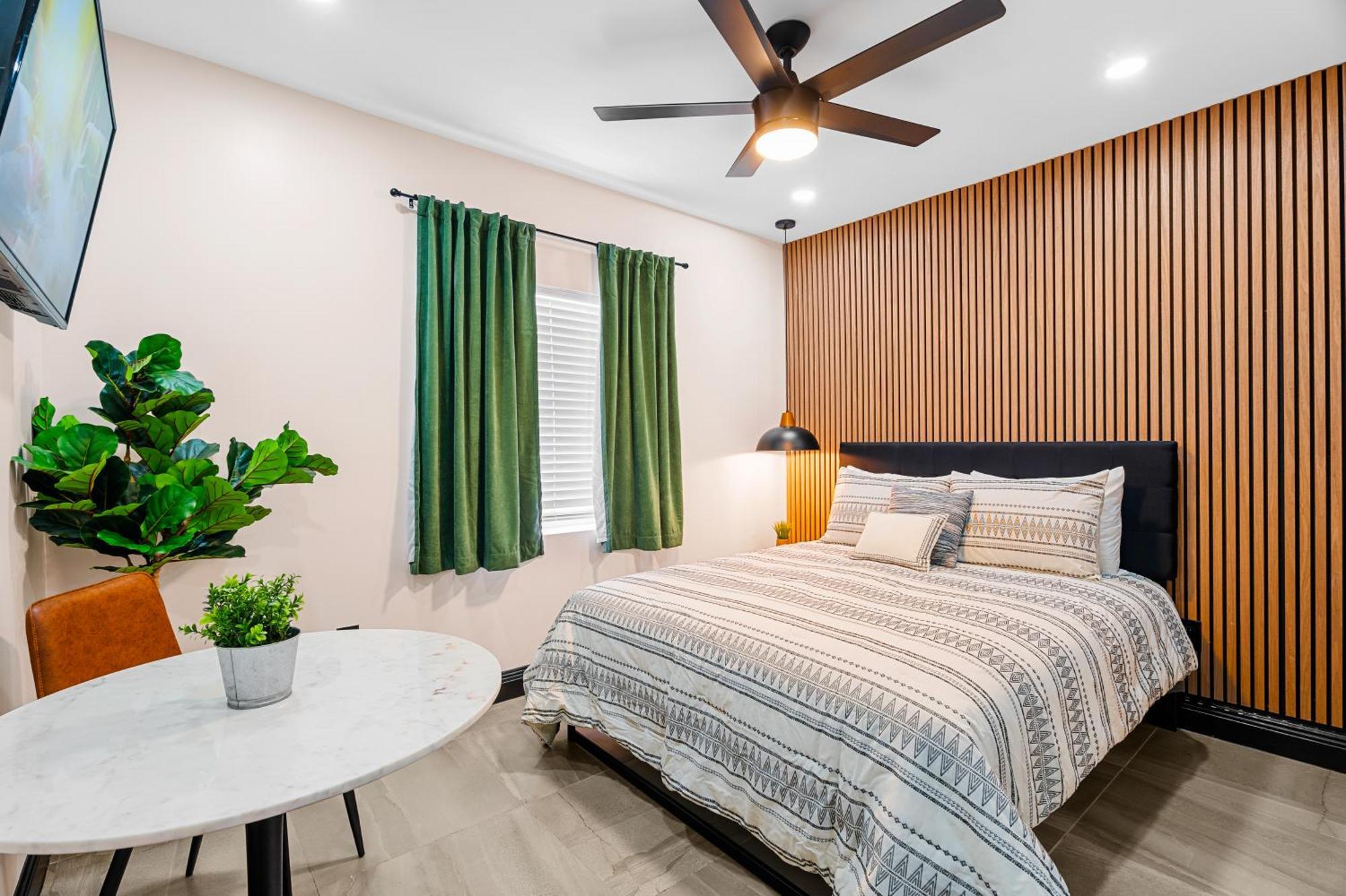 Baybreeze Apartments By Lowkl Miami Beach Eksteriør bilde